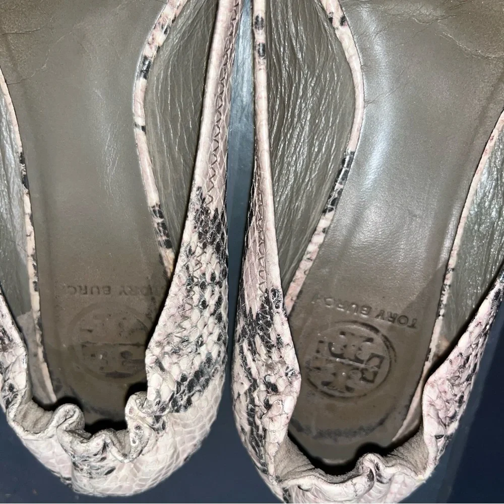 Tory Burch Snake Print Reva Cowhide Leather Flats size 6